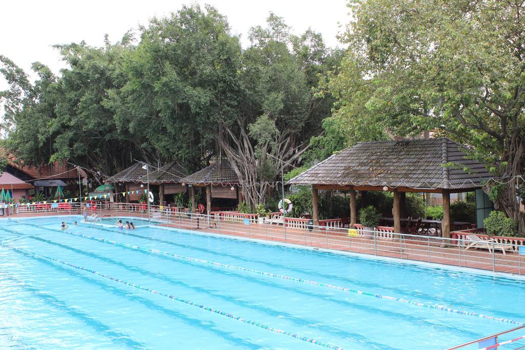 Thuan An Saigon Park Resort מראה חיצוני תמונה