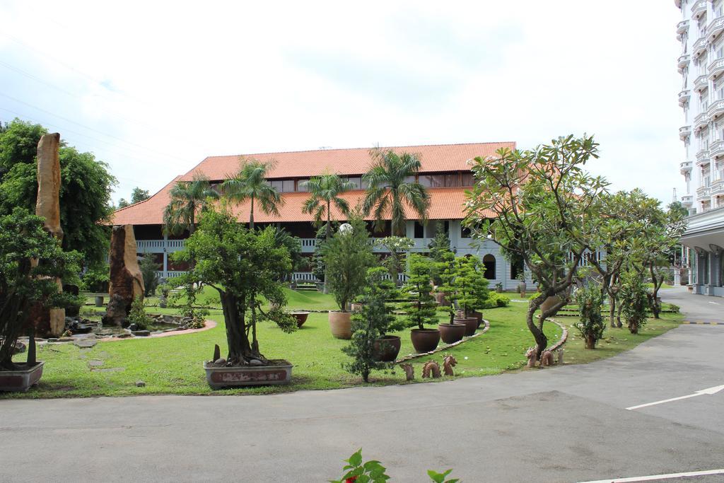 Thuan An Saigon Park Resort מראה חיצוני תמונה