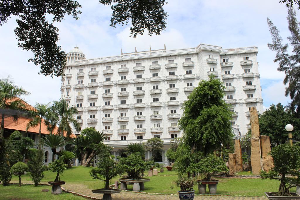 Thuan An Saigon Park Resort מראה חיצוני תמונה